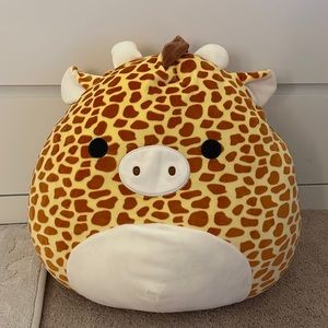 Garry Giraffe Squishmallow